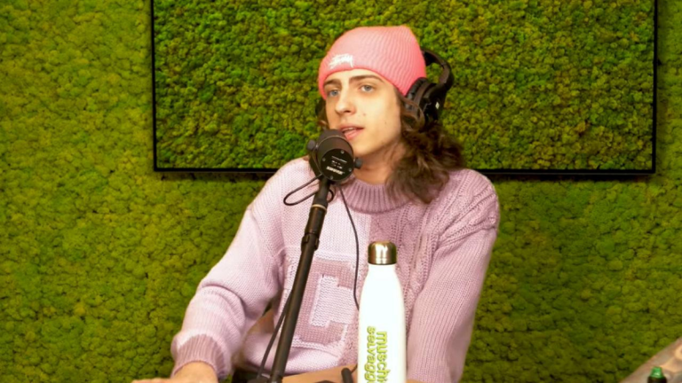 Sangiovanni: “Non sono come tutti gli altri”