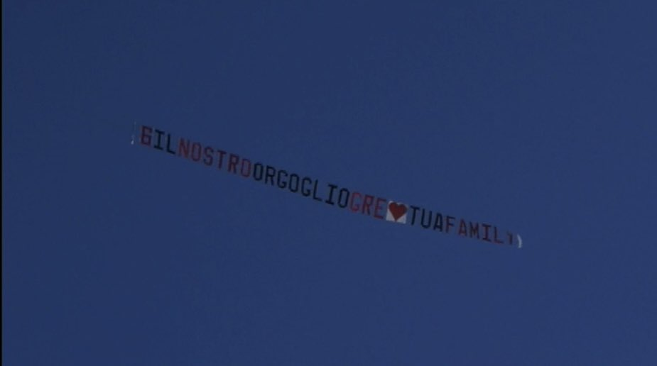 L'aereo della madre di Greta