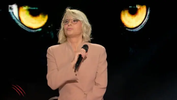 Maria De Filippi si commuove