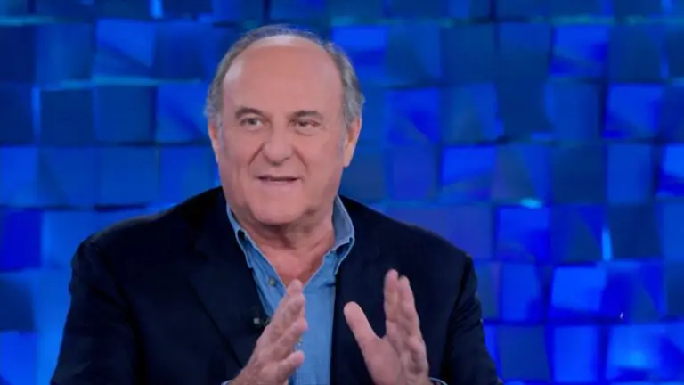 Gerry Scotti spegne 70 candeline: il videomessaggio più dolce arriva da lei