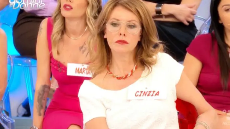 cinzia durante la puntata