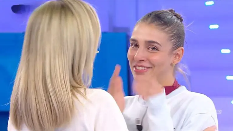 Anna A. diventa allieva di Lorella Cuccarini ad Amici 26, la commozione