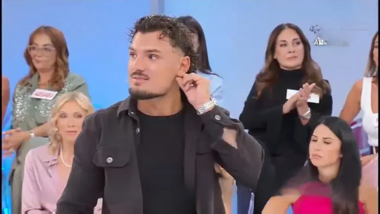 Giovanni Grazioso criticato a Uomini e donne per le sue scelte