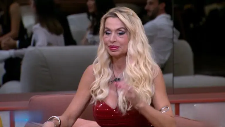 Valeria Marini vuole andare via dal Gf Vip 9