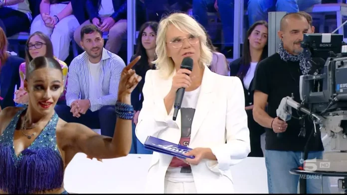 Alessia lascia la scuola di Amici 24