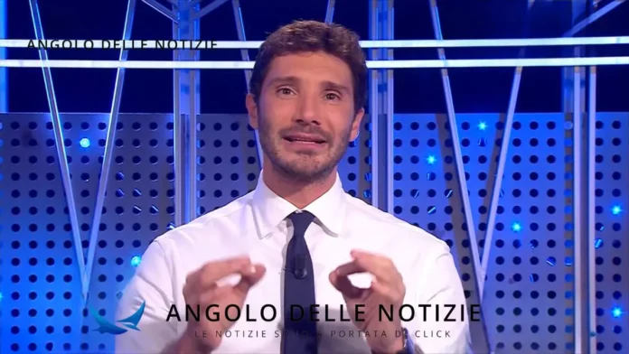 Stefano De Martino presenta Affari tuopi Speciale Lotteria Italia