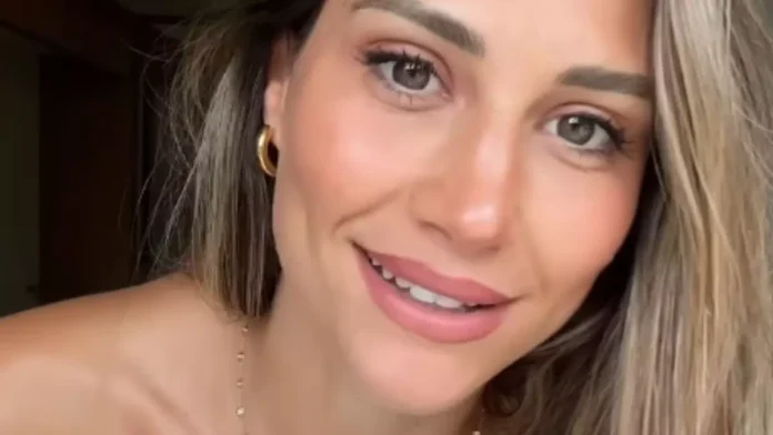 Beatrice Valli assente al Battesimo della sorella