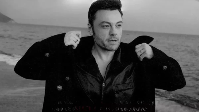 Tiziano Ferro annuncia gli stadio