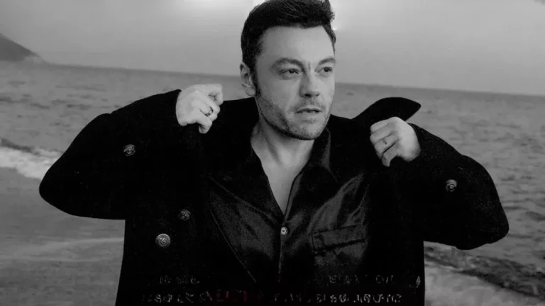 Tiziano Ferro annuncia gli stadio