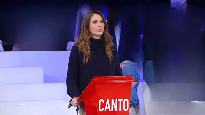 Ilary Blasi a Amici 25, la gaffe il girono dopo