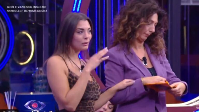 Grazia e Donatella la stoccata a marina La Rosa