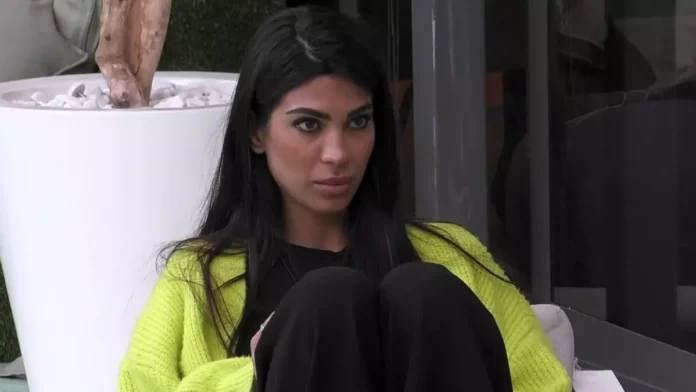 spoiler gf 19, televoto 8 dicembre 2025, chi esce Rasha Younes, il messaggio della finalista