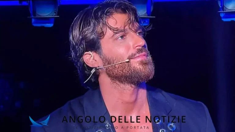 Can Yaman fermato in Turchia