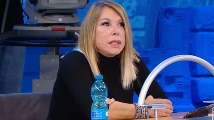 Anna Pettinelli molestate, le sue rivelazioni a Verissimo