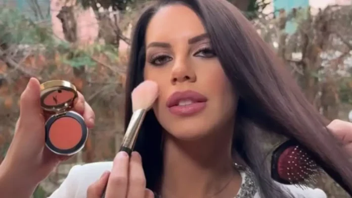 Antonella Fiordelisi su J-Ax