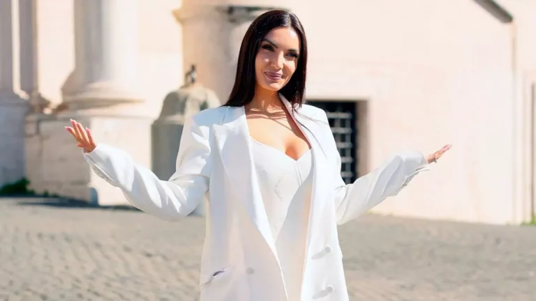 Elettra Lamorghini look al Quirinale